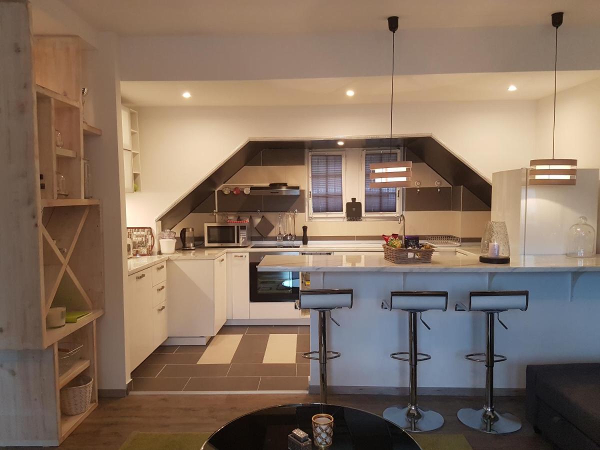 Le 59 Apartments Clarens Bagian luar foto